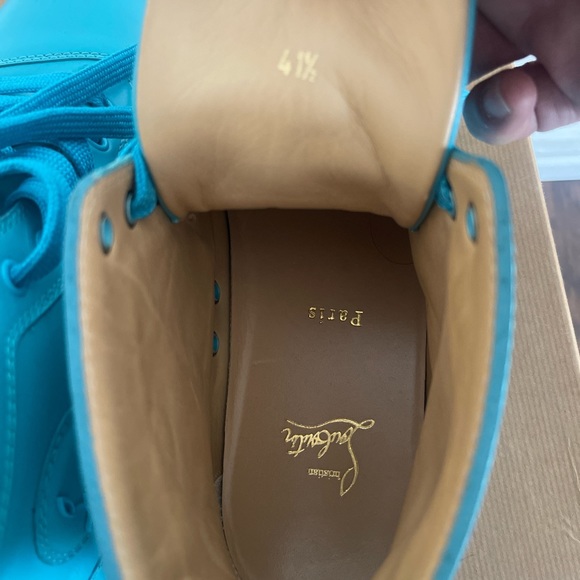 A pair of slightly used Christian Louboutin ‘s Pacific color size 41.5. - Picture 6 of 12